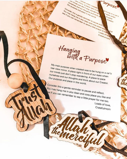 Allah’s name wood hanger